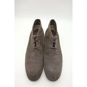 UGG | Shoes | Ugg Brown Leather Casual Lace Up Chukka Ankle  display picture 2